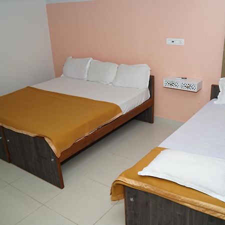 Alaya Rooms Tiruchirappalli Esterno foto