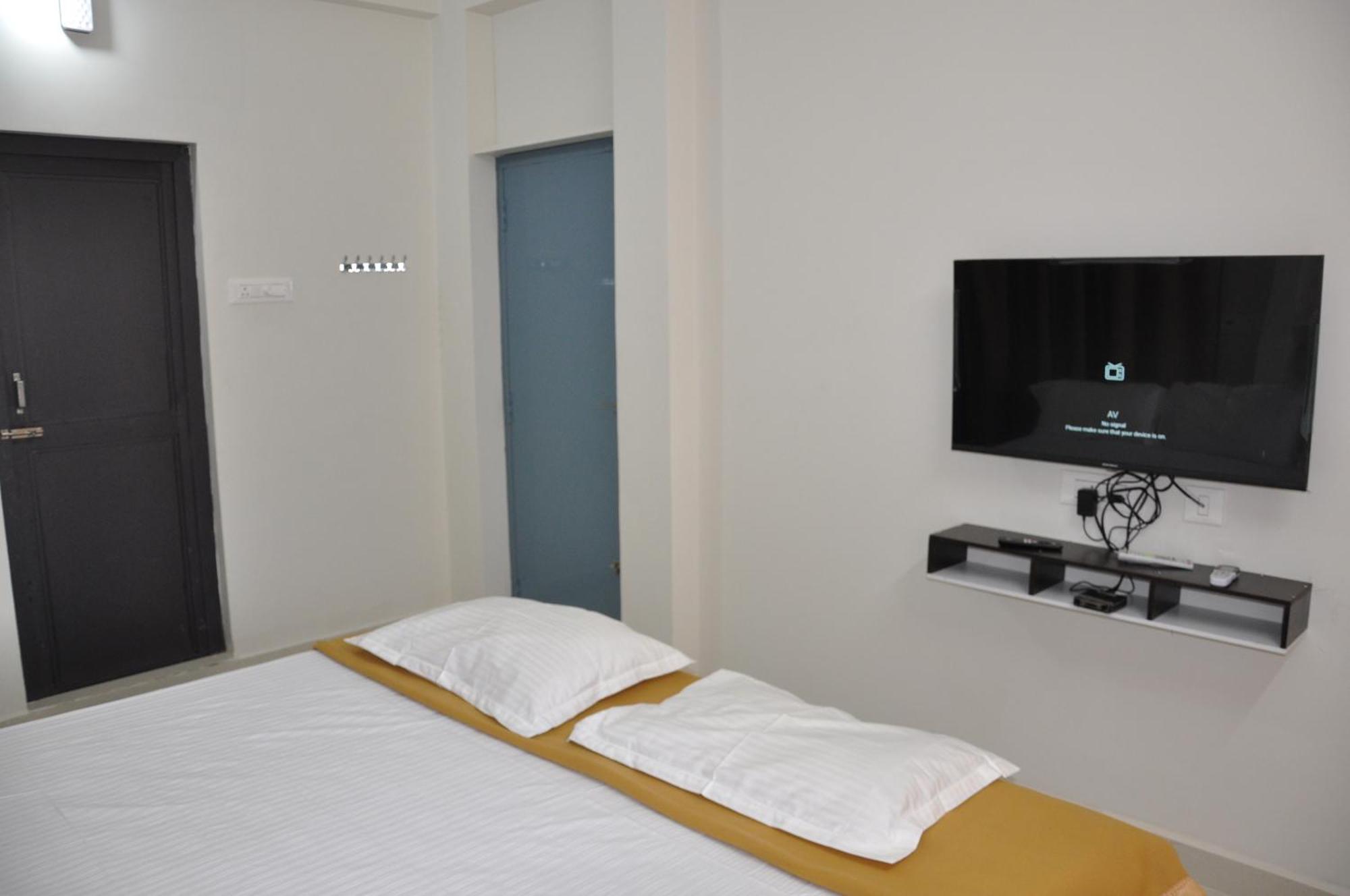Alaya Rooms Tiruchirappalli Esterno foto
