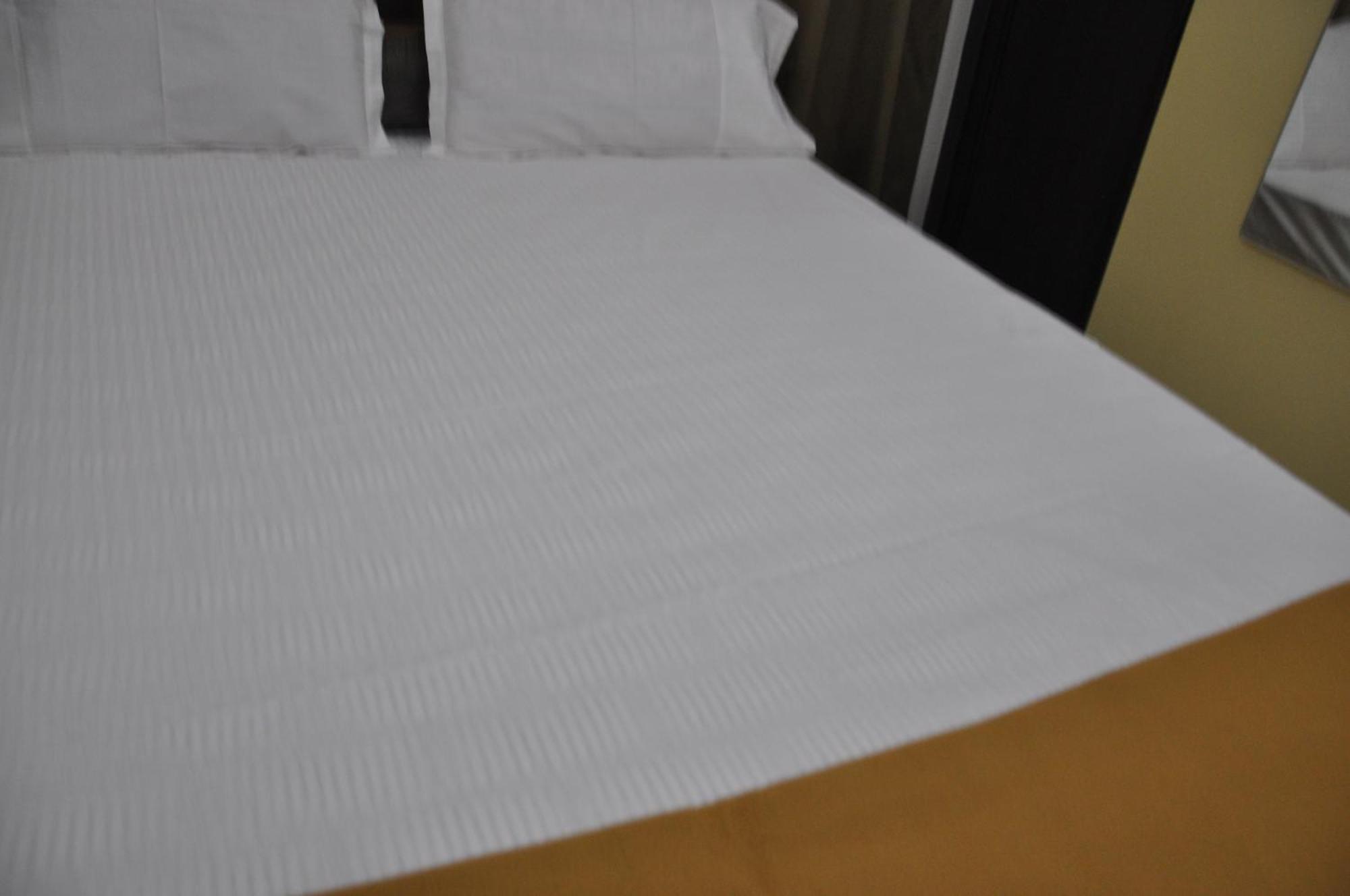 Alaya Rooms Tiruchirappalli Esterno foto