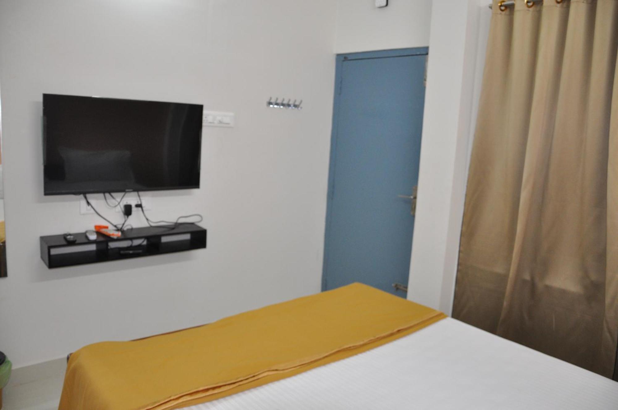 Alaya Rooms Tiruchirappalli Esterno foto